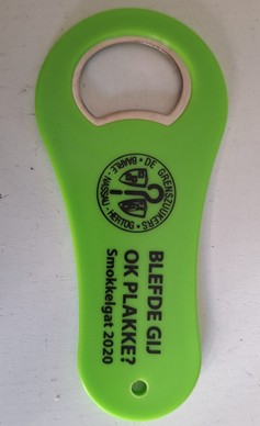 2020 Embleem: Blefde Gij Ok Plakken